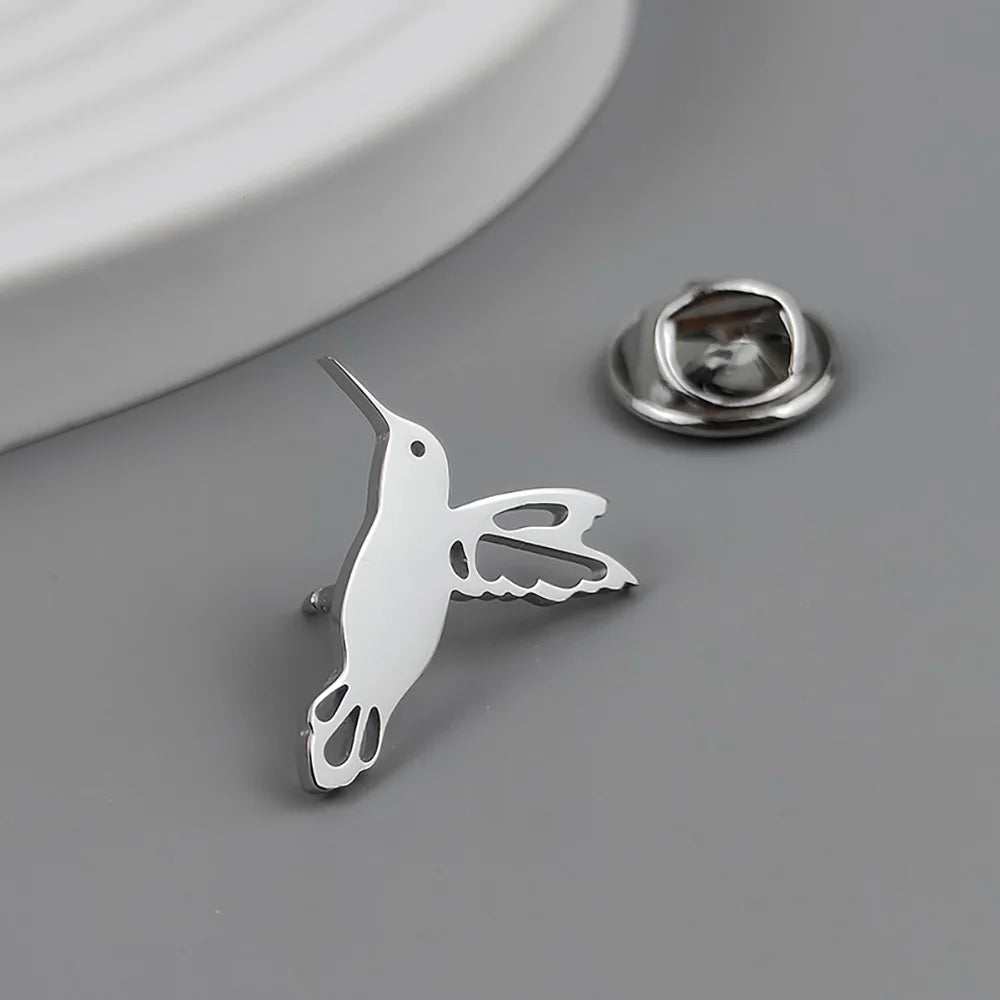 Hummingbird Elegance Pin