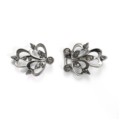 Elegance Bloom Cardigan Clasp