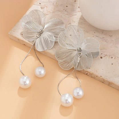 Aurora Bloom Pearl Earrings