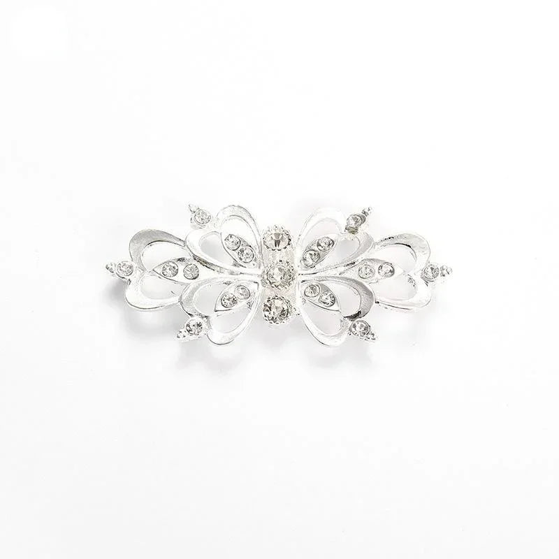 Elegance Bloom Cardigan Clasp