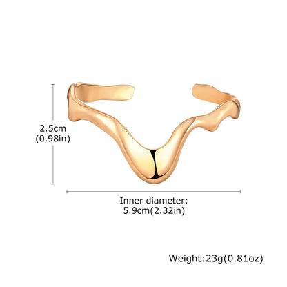 Golden Flow Set – Sculptural Elegance Edition