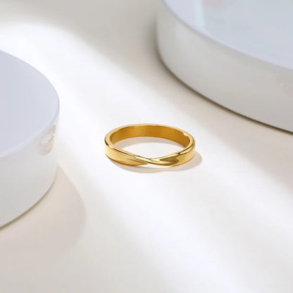 Mobius Ring